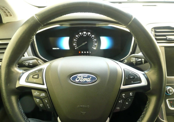 Ford Mondeo cena 77900 przebieg: 78600, rok produkcji 2019 z Koszalin małe 631